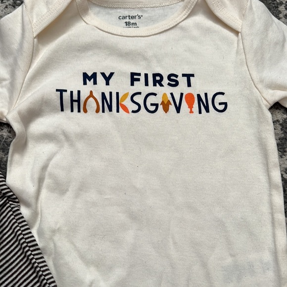 NWT Carters Set - Picture 2 of 4